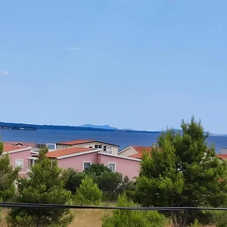 Matan Apartman