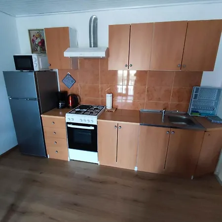 Matan Apartman *