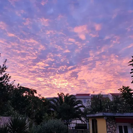 Matan Apartman *