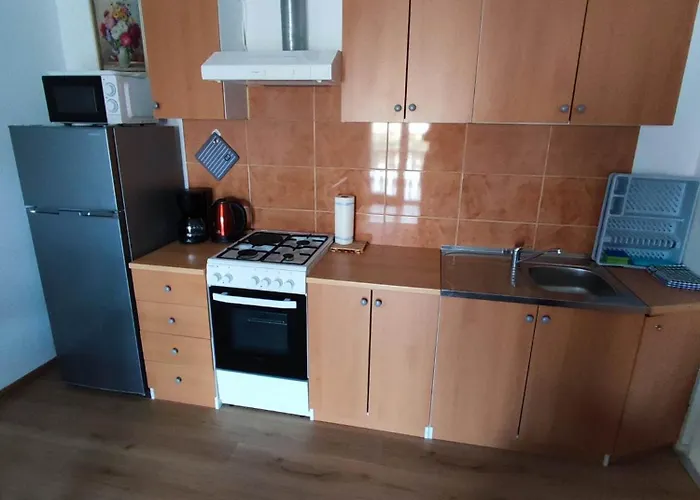 Matan Apartman *