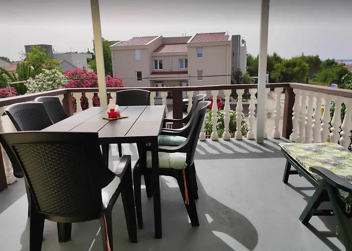 Matan Apartman