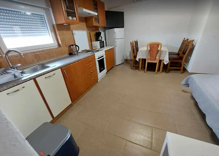 Apartament Matan *