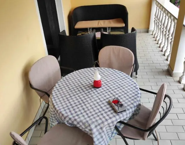 Apartament Matan Vir