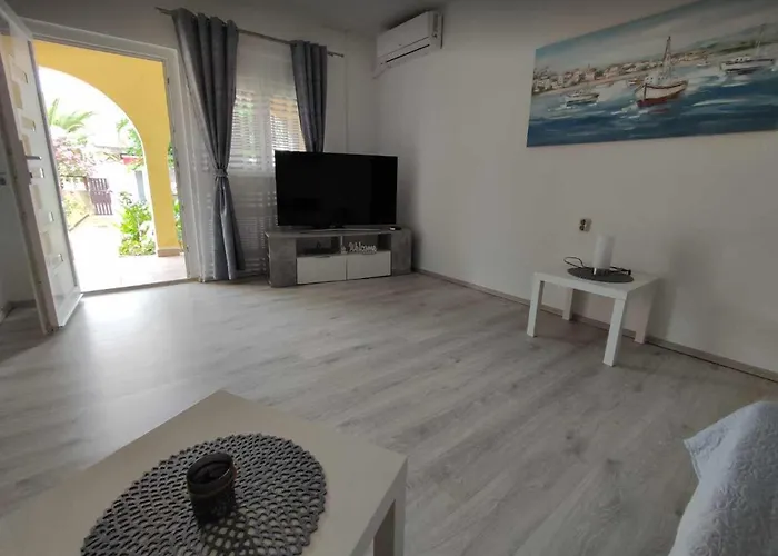 Apartament Matan Vir